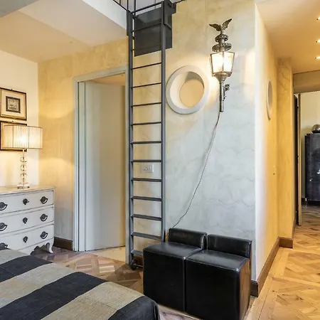 - Elegant Giotto Apartment Florence