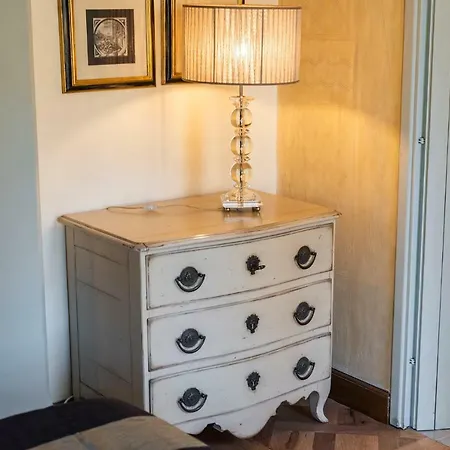 - Elegant Giotto * Firenze
